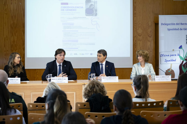 Mónica Domínguez, Francisco Oliva, Pedro Fernández y Maribel Montaño
