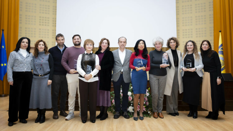 Rosalía Martínez García; Centro Regional de Transfusiones Sanguíneas; Heliodora Dorado Ruiz; Belén Franco Ávila y Autismo Sevilla.