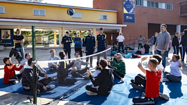 Exhibición de Sitting Volley en el campus
