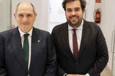 Vicente Martín e Iván Pestaña, presidente y vicepresidente del Consejo Social de la UPO