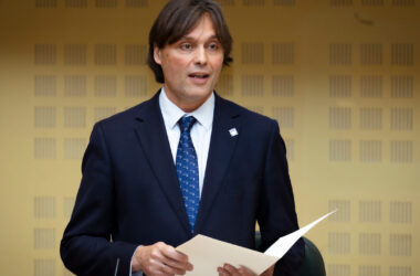 Francisco Oliva durante su discurso con motivo del Día de la Universidad Pablo de Olavide