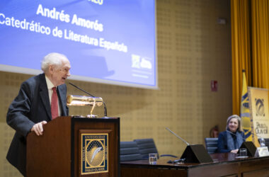 Andrés Amorós durante la conferencia