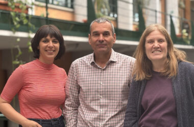 Desde la izquierda: Miriam Marín Menguiano, Acaimo González Reyes y Gretel Nusspaumer