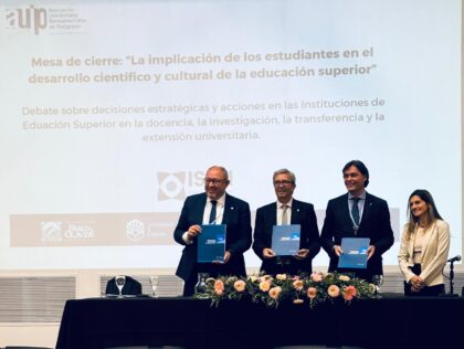 Rectores de la UPO, UCO y UNC con el acuerdo para fortalecer la la Red Internacional de Participación Estudiantil