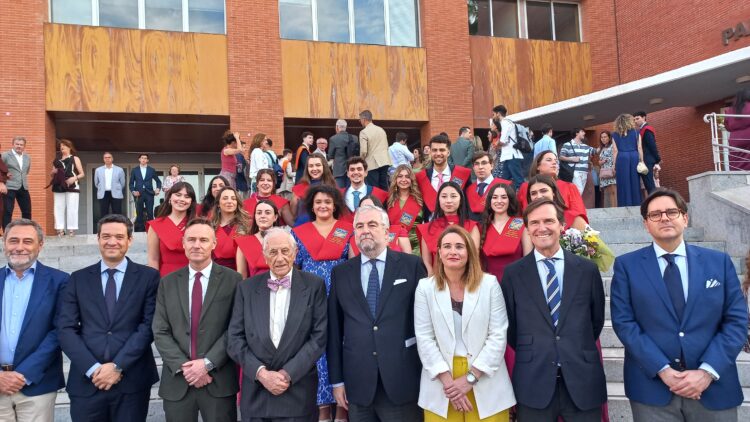 Promoción 2021/25 del Grado en Relaciones Internacionales de la UPO