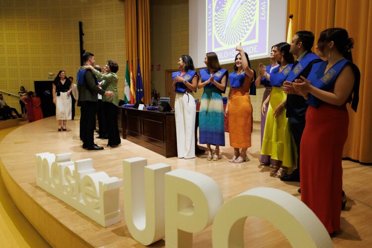 Imagen https://www.upo.es/diario/wp-content/uploads/2025/06/clausura-master-UPO-750x500.jpg