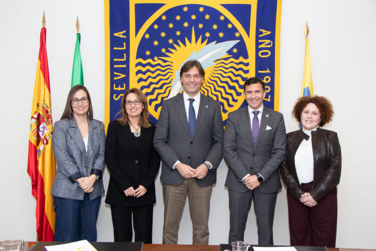 Imagen https://www.upo.es/diario/wp-content/uploads/2025/07/convenio-UPO-ICOES-750x500.jpg
