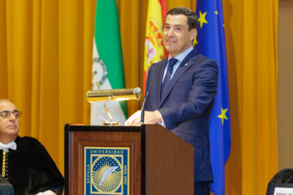 Juan Manuel Moreno durante la Apertura del Curso 2025/2026