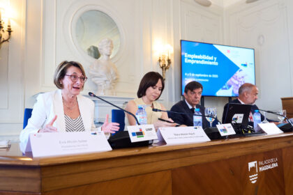 Eva Alcón, Diana Morant, Carlos Andradas y Julian Garde en la inauguración del Encuentro sobre Empleabilidad y Emprendimiento de la UIMP | CRUE