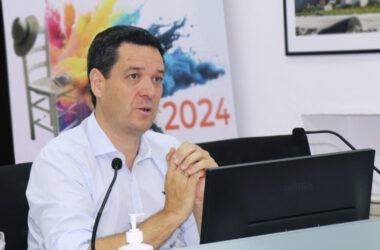 Manuel R. Torres, en una conferencia durante los Cursos de Verano de la UPO