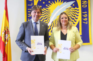 Francisco Oliva y Vanessa Muñoz