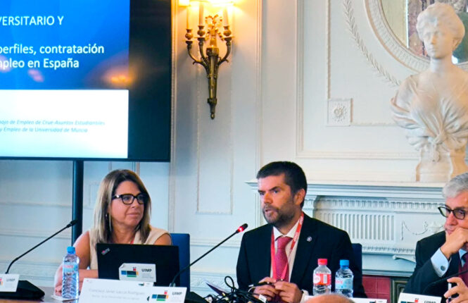 El estudio 'Talento universitario y empresa' ha sido presentado esta mañana en un Encuentro de la UIMP en Santander
