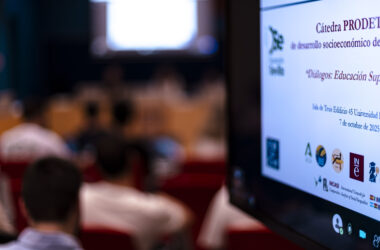 Cartel de las Jornadas Diálogos: Educación Superior y Empleo