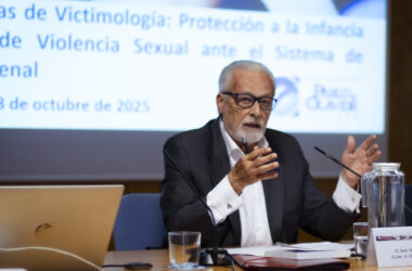 Jesús Maeztu durante su intervención en las Jornadas de Victimología