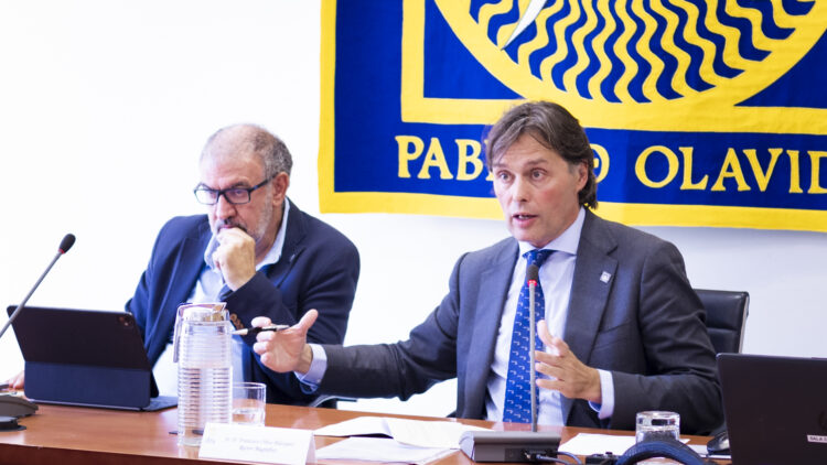 José Antonio Sánchez Medina y Francisco Oliva Blázquez en el Consejo de Gobierno del pasado viernes