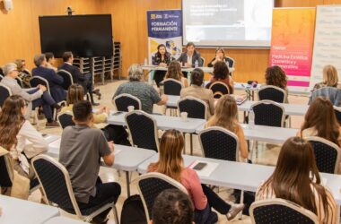 Francisco Olvia en la inauguración del Máster de Medicina Estética