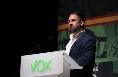 Santiago Abascal en un mitin en Vigo | Contando Estrelas, CC BY-SA 2.0 , via Wikimedia Commons