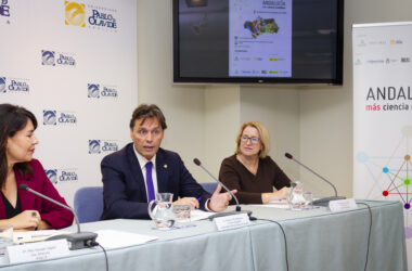 Pilar Paneque, Francisco Oliva y Teresa Cruz