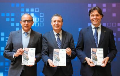 Miguel Ángel Castro, Javier Fernández y Francisco Oliva