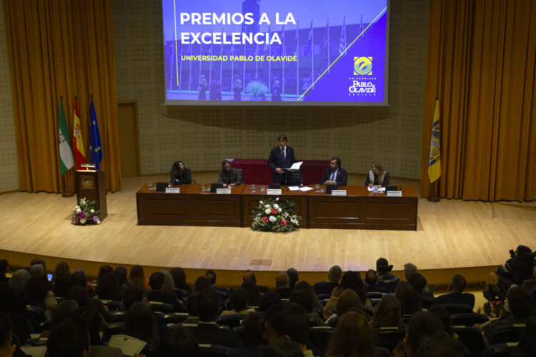 Premios a la excelencia docente 2025