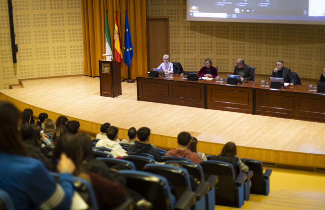 Ana Gallardo , Trinidad Rus, J.A. Sánchez Medina, Evaristo Barrera y Rocío Martínez