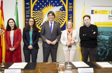 M.ª Ángeles Huete, Cristina López Vargas, Francisco Oliva, Carmen Tovar y Rafael Merinero