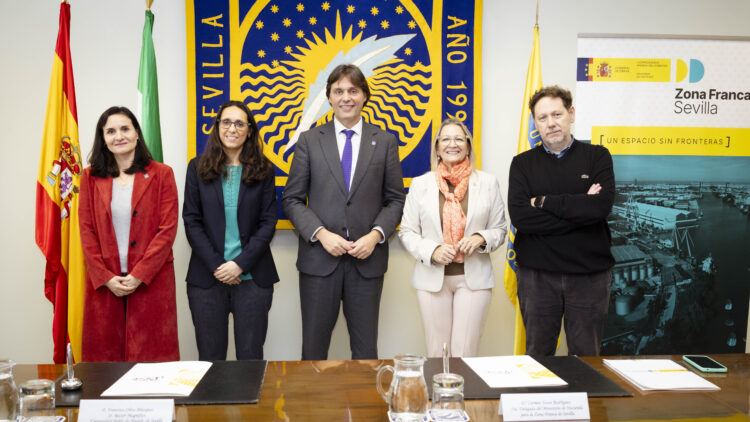 M.ª Ángeles Huete, Cristina López Vargas, Francisco Oliva, Carmen Tovar y Rafael Merinero