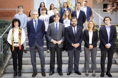 Presentación del proyecto Sputnik (foto de familia con, entre otras personas, Iván Pestaña, Francisco Oliva y Juan Martínez Barea)