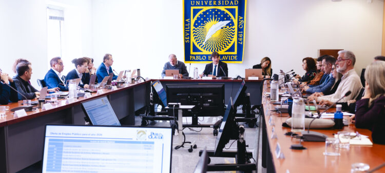 Sesión del Consejo de Gobierno de la UPO celebrada este miércoles