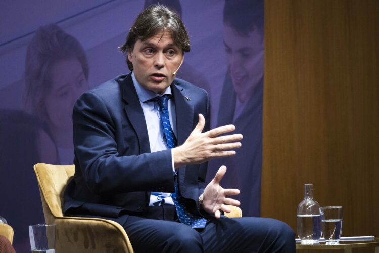 Francisco Oliva en el encuentro 'Formación y Empresa'