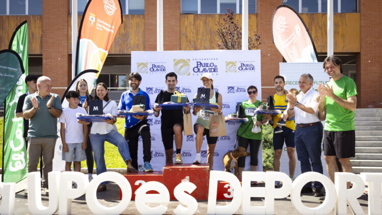 Podio de la categoría trabajadoras y trabajadores UPO