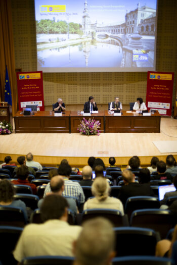 Pedro López, Francisco Oliva, Hiroshi Hishida y Sandra Fachelli