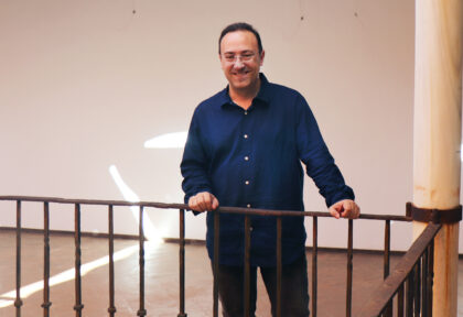 Antonio Puente en la sede Olavide en Carmona