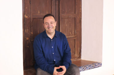 Antonio Puente en la sede de la UPO en Carmona
