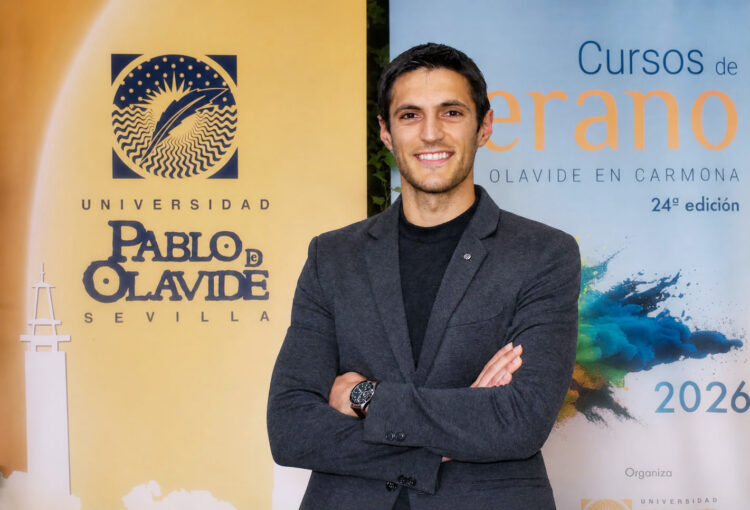 Adrián Granados
