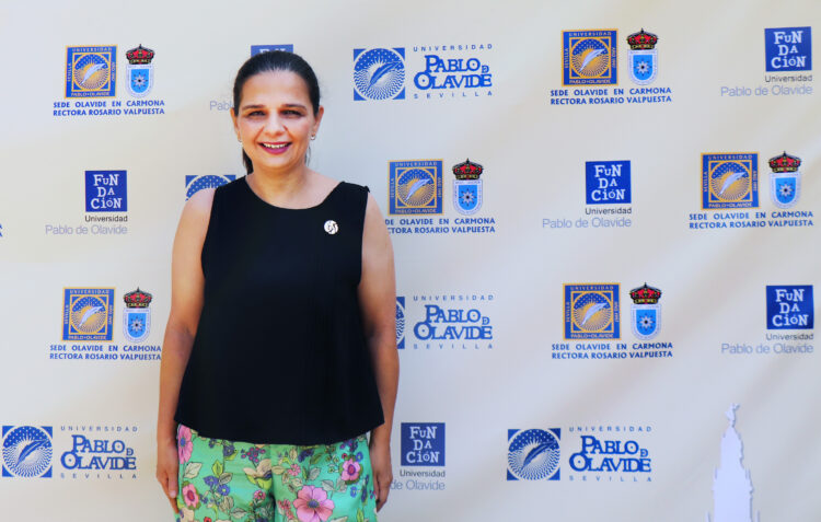 Concepción Martín en Olavide en Carmona, sede de los Cursos de Verano