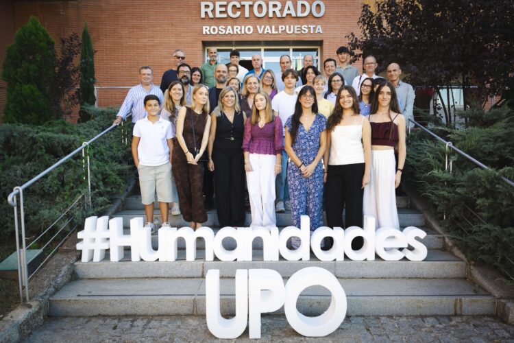 Foto de familia de las premiadas