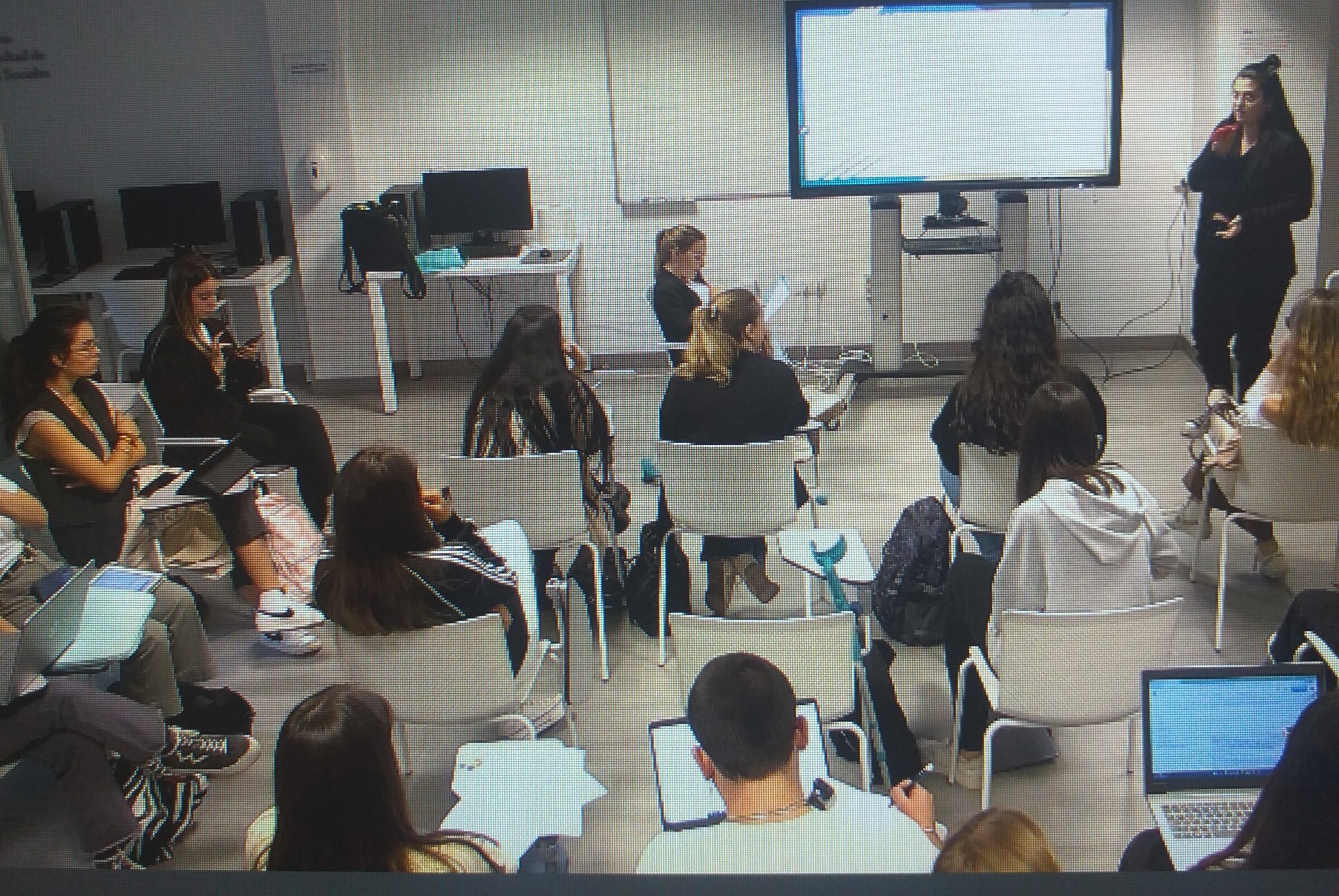 Se publica la lista de admitidas/os en el «Curso de Introducción Stata».