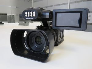 Cámara de vídeo Panasonic G-AC30 Cam Coder de mano HD 2 FCSLab