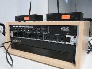 Mezclador de audio Behringer formato rack estándar FCSLab