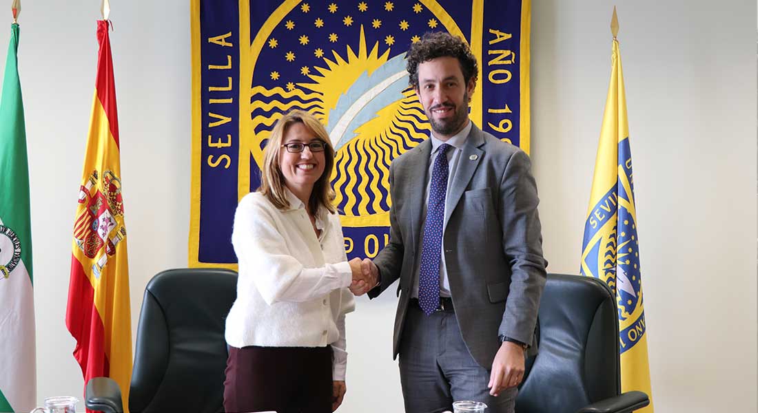 Firma del acuerdo entre la Universidad Pablo de Olavide y la Escuela Superior de Hostelería de Sevilla