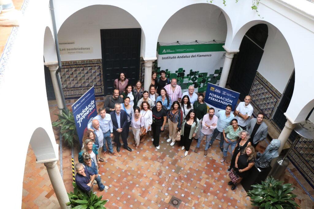 Más de 25 estudiantes inician el primer curso universitario en Gestión Cultural del Flamenco