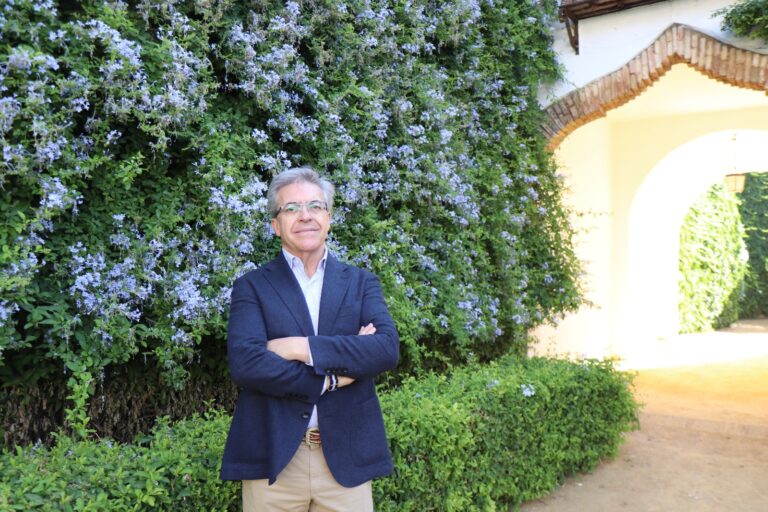 Ildefonso Vergara asegura que la radio ayudó a «socializar, a divulgar y a dignificar» el flamenco