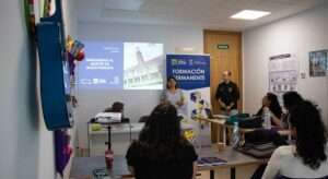 La UPO imparte este curso el primer máster de formación permanente en musicoterapia