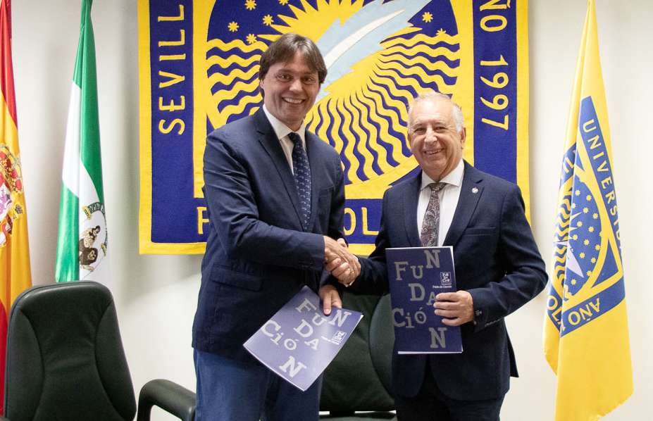 Francisco Oliva, La Universidad Pablo de Olavide y el Colegio Oficial de Químicos