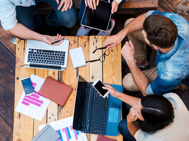 creative-team-in-action