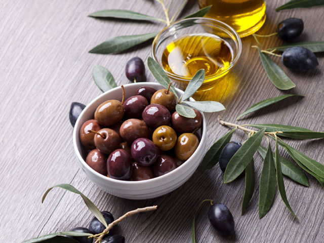 olive-oil-in-a-bottle