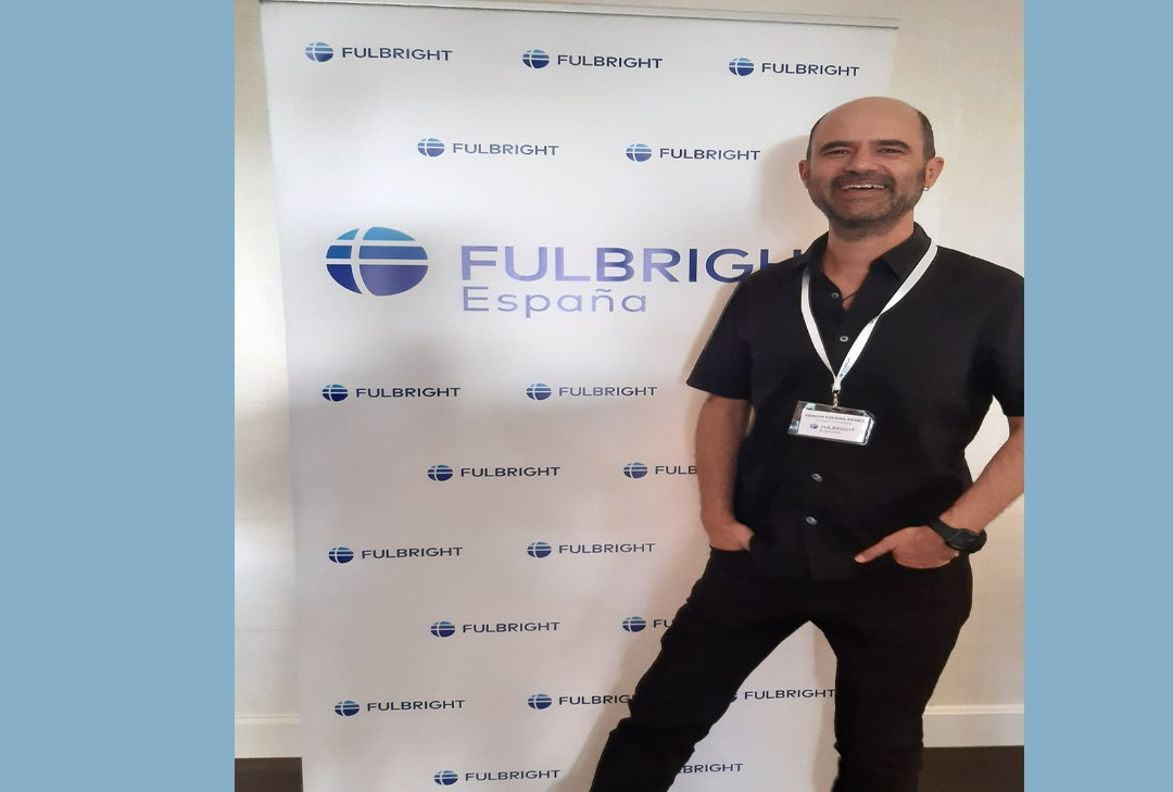 Sergio ante un photocall de Fulbright