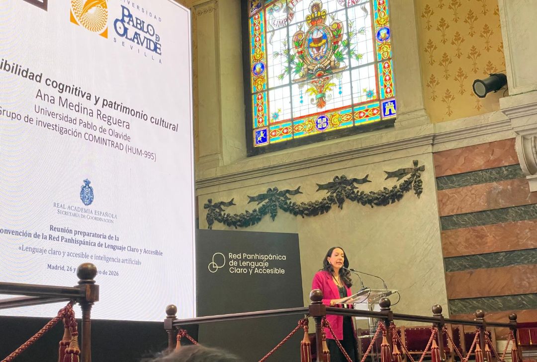 Ana Medina en el salón de actos de la RAE