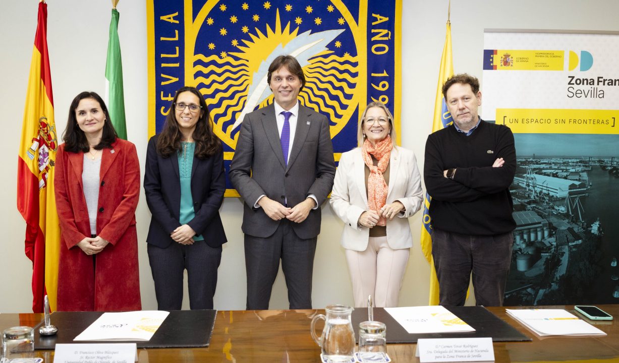 Conve-Catedra-Zona-Franca-2787-scaled (1)